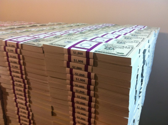 $400,000.00 in $10.00 bundles